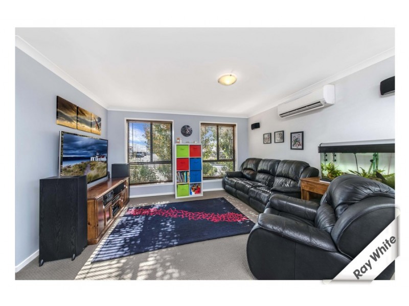 44 Rowland Street, Macgregor ACT 2615