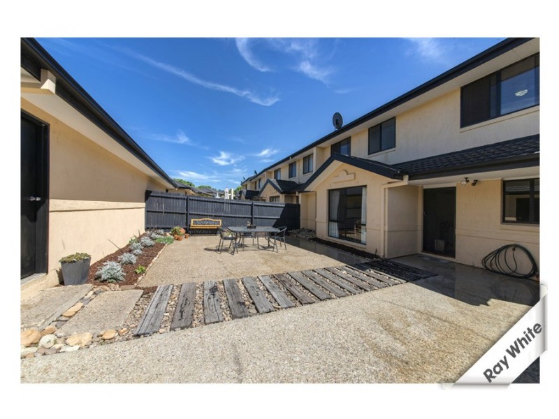 18 Stromlo Crescent, Palmerston ACT 2913