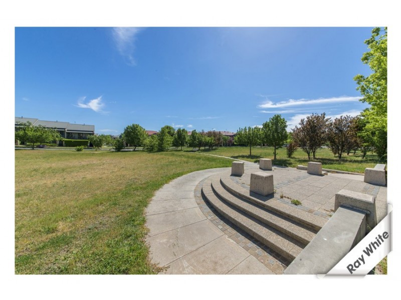 18 Stromlo Crescent, Palmerston ACT 2913