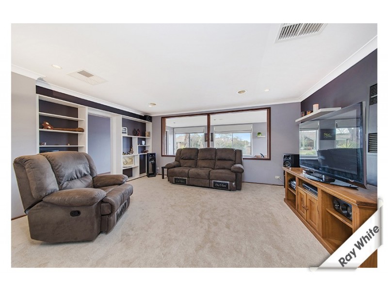 40 Kirkland Circuit, Macgregor ACT 2615