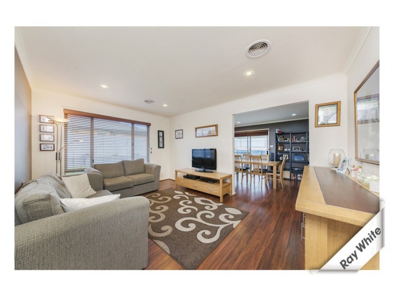 43 Wunderly Circuit, Macgregor ACT 2615