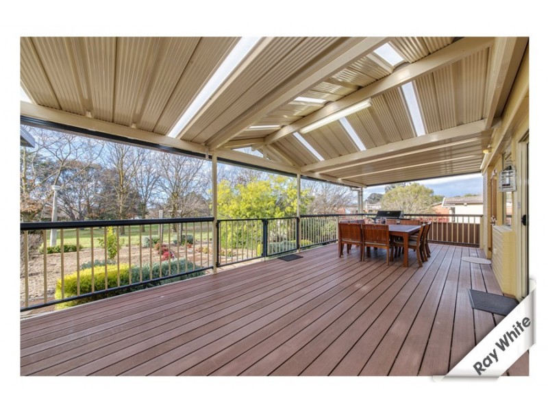 40 Lindrum Crescent, Holt ACT 2615
