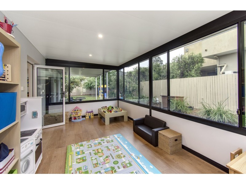 5 Splayd Close, Dunlop ACT 2615