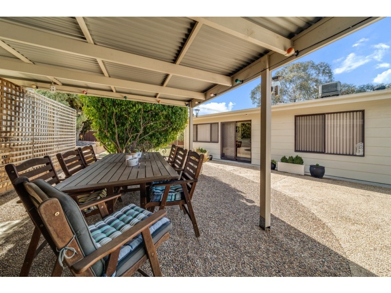 12 Lawrence Close, Macgregor ACT 2615