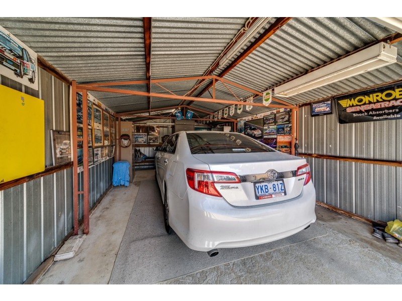 12 Lawrence Close, Macgregor ACT 2615