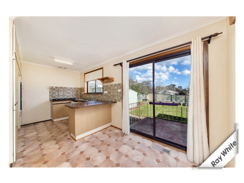 6 Arkell Place, Charnwood ACT 2615