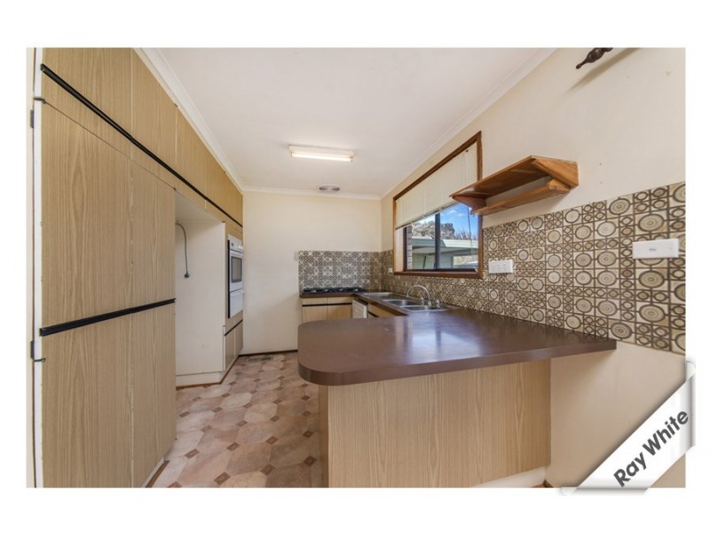 6 Arkell Place, Charnwood ACT 2615