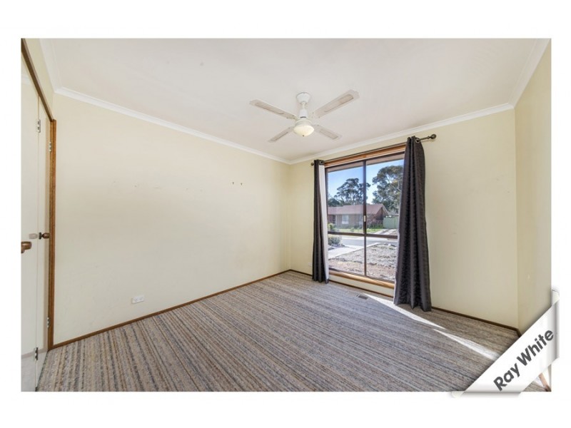 6 Arkell Place, Charnwood ACT 2615