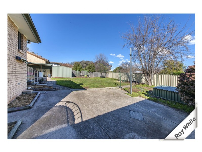 6 Arkell Place, Charnwood ACT 2615