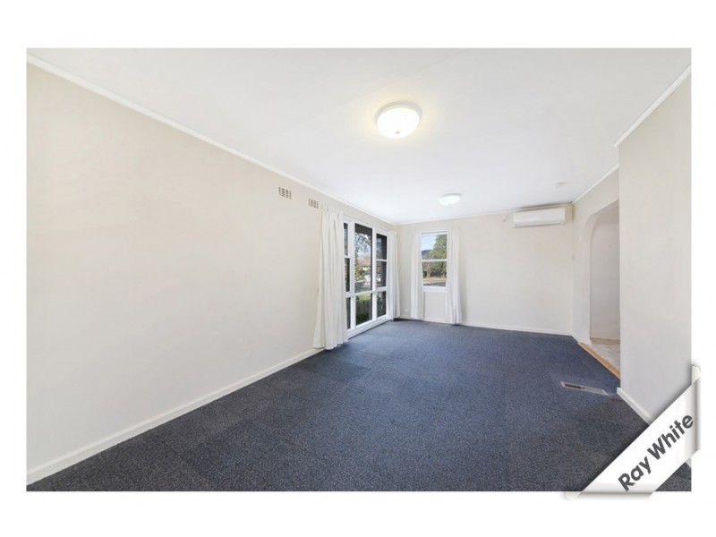 9 Hood Place, Watson ACT 2602