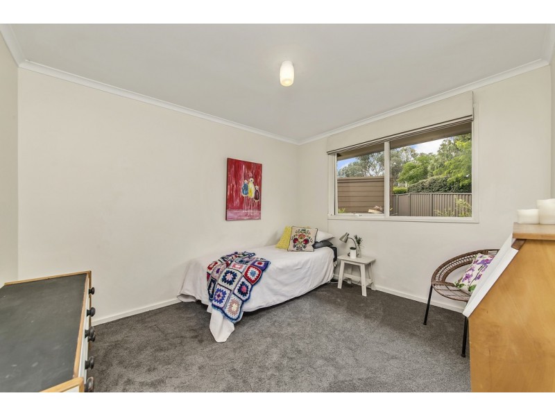 10 Fellows Street, Latham ACT 2615