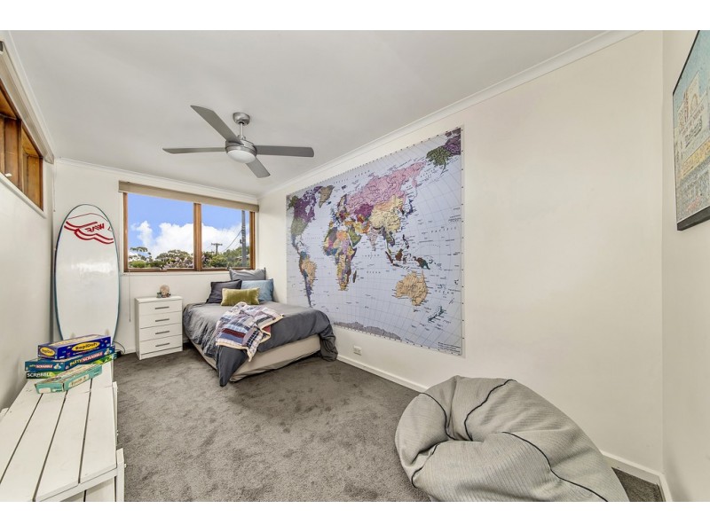 10 Fellows Street, Latham ACT 2615