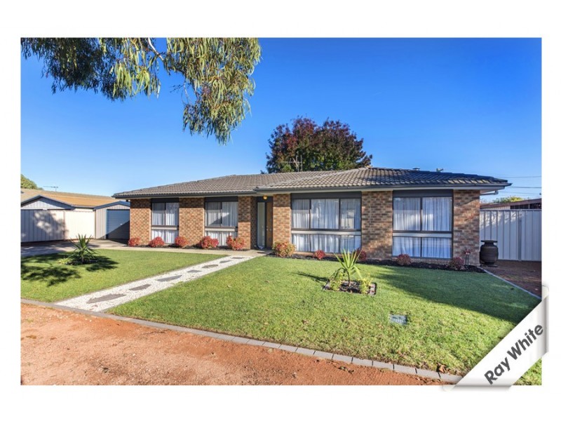 40 Smalley Circuit, Giralang ACT 2617