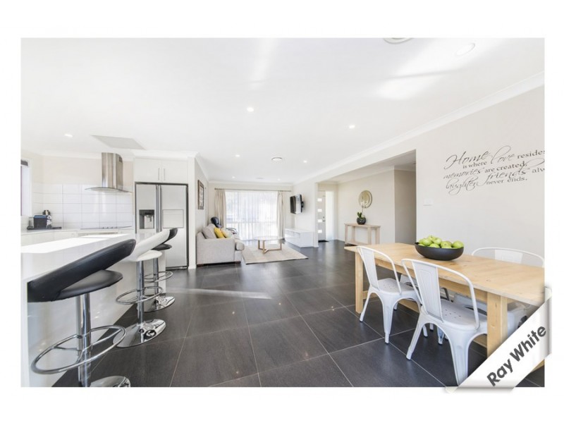 40 Smalley Circuit, Giralang ACT 2617