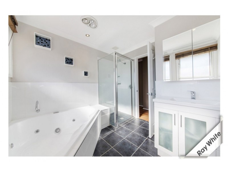 9 Davidson Street, Higgins ACT 2615