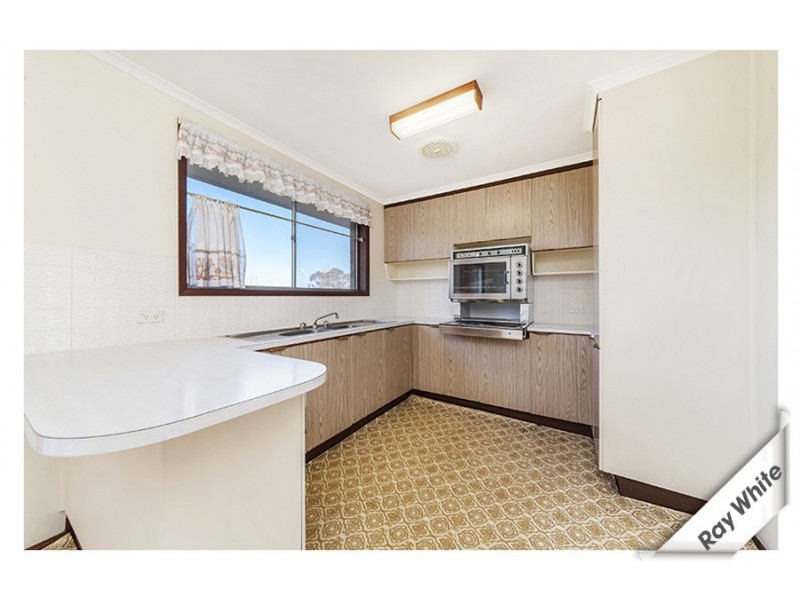 18 Pattinson Crescent, Flynn ACT 2615