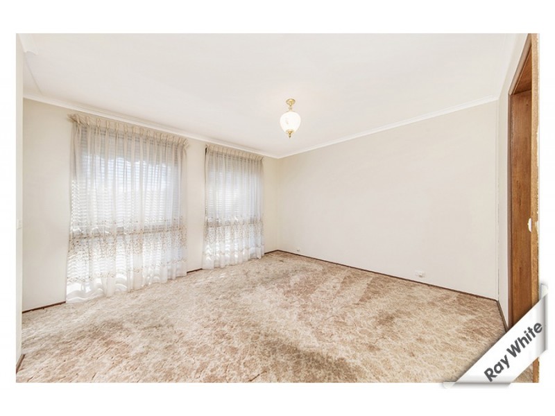 18 Pattinson Crescent, Flynn ACT 2615