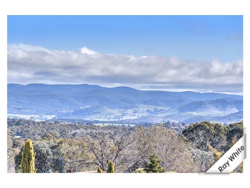18 Pattinson Crescent, Flynn ACT 2615