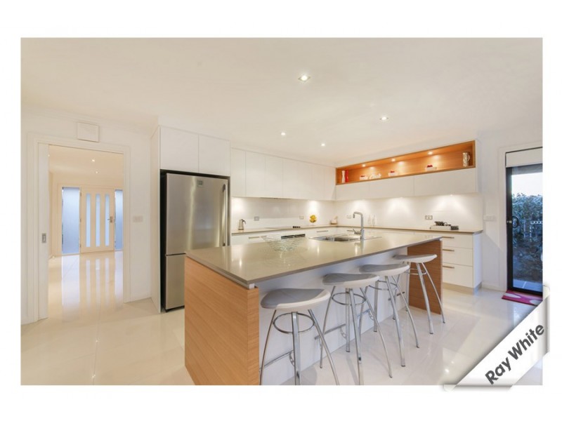 3 Leveque Street, Harrison ACT 2914