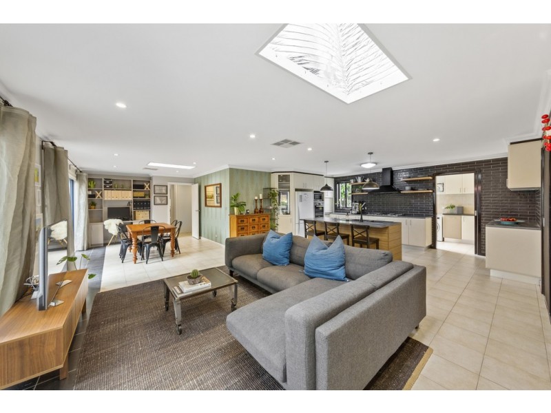 26 Henry Sutton Circuit, Dunlop ACT 2615