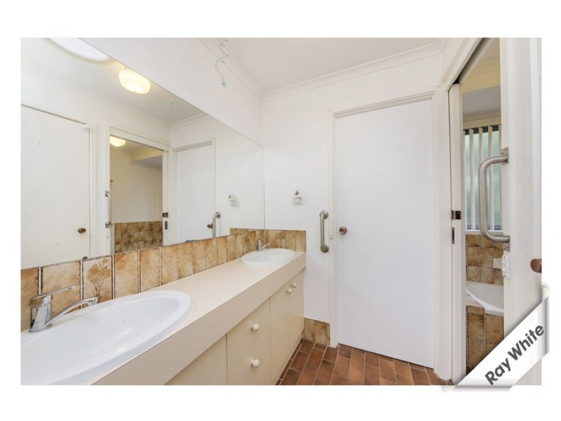 40 Tyrrell Circuit, Kaleen ACT 2617
