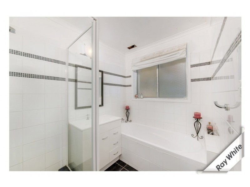 5 Dodd Place, Spence ACT 2615