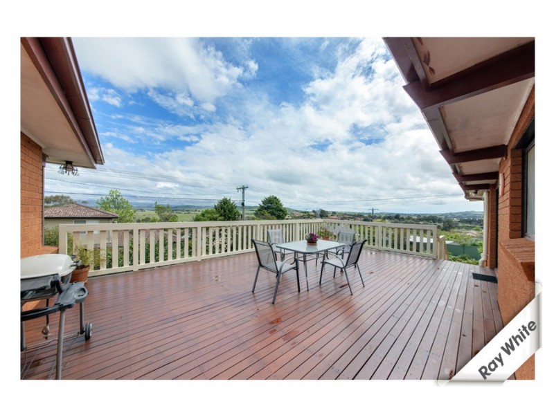 7 Barrett Street, Macgregor ACT 2615