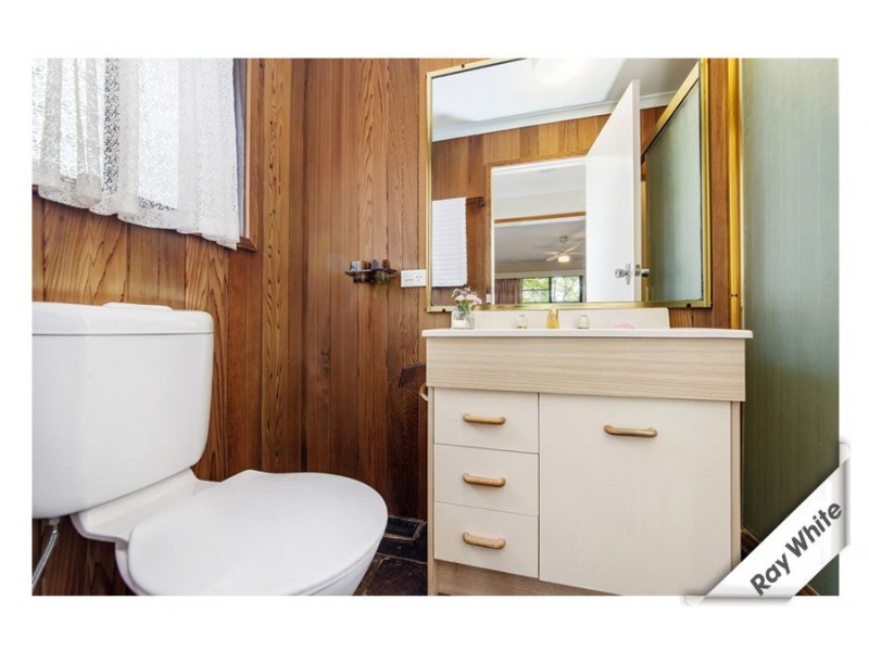 7 Barrett Street, Macgregor ACT 2615