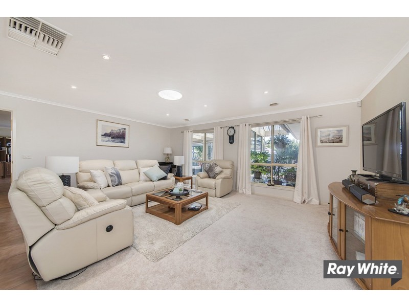 19 Pedrail Place, Dunlop ACT 2615