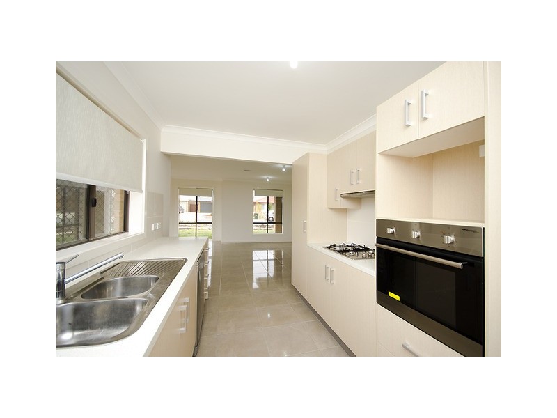 191 Macfarlane Burnet Avenue, Macgregor ACT 2615