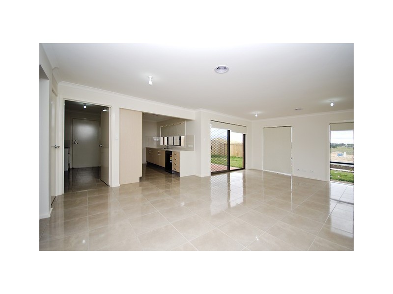 191 Macfarlane Burnet Avenue, Macgregor ACT 2615