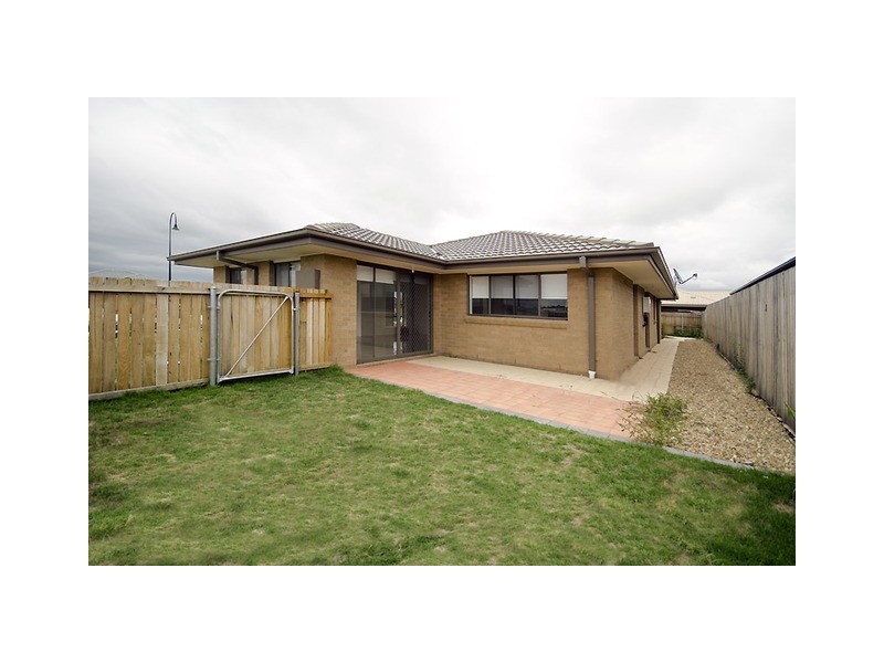 191 Macfarlane Burnet Avenue, Macgregor ACT 2615