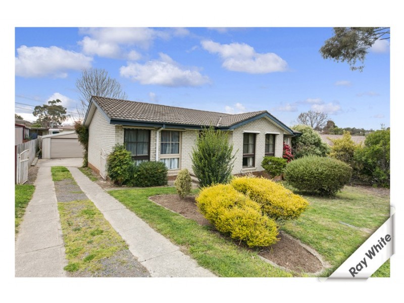 11 Kootingal Street, Giralang ACT 2617