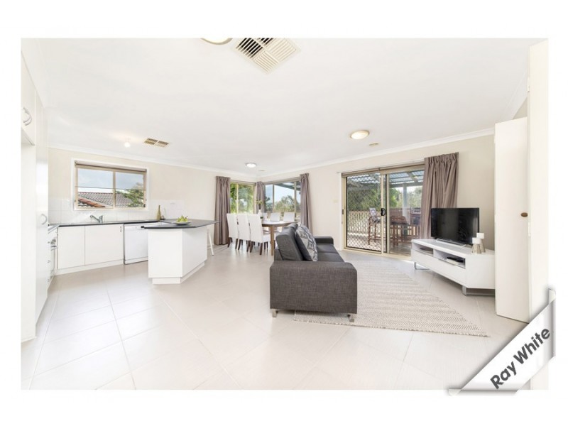 7 Kay Close, Dunlop ACT 2615