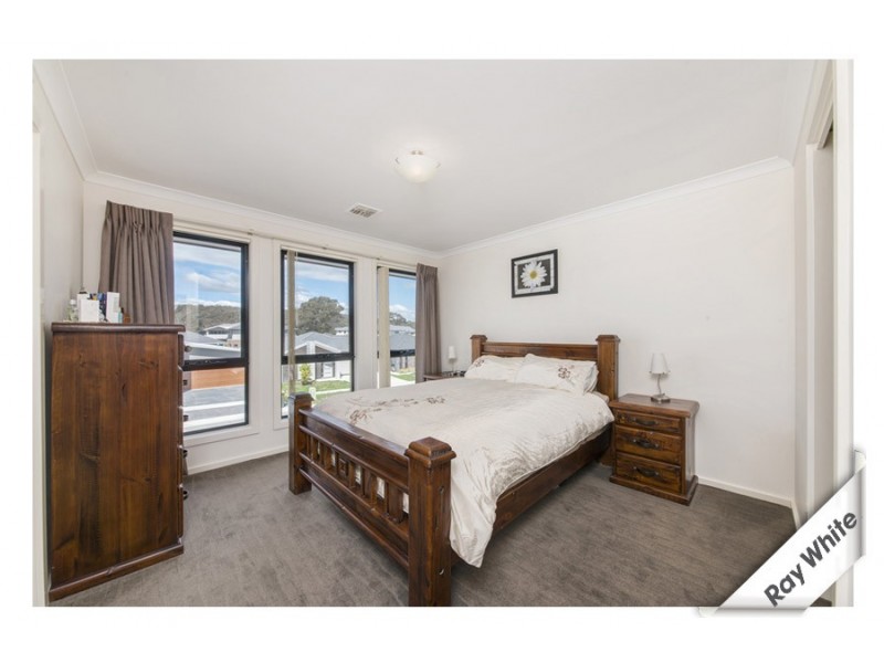 15 Ivy Kent Street, Forde ACT 2914