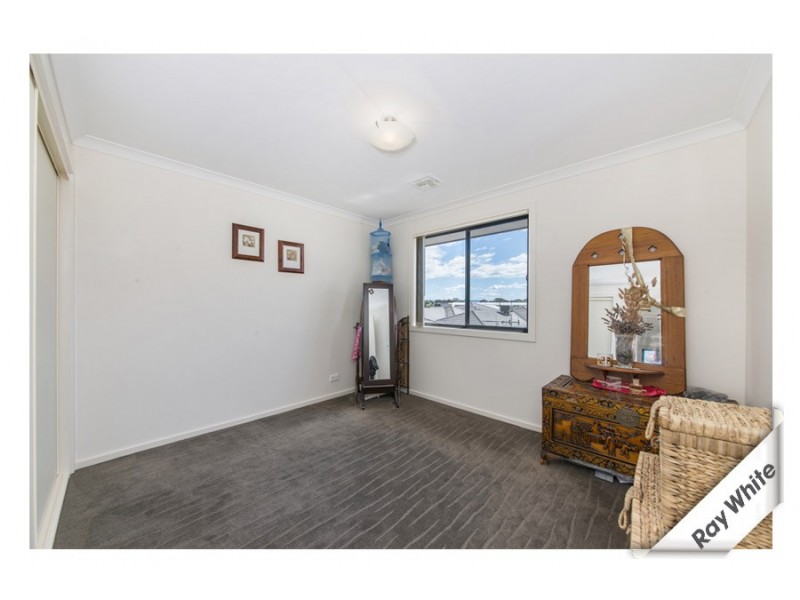 15 Ivy Kent Street, Forde ACT 2914