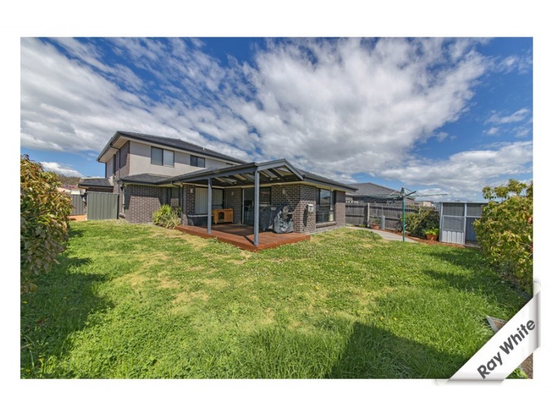 15 Ivy Kent Street, Forde ACT 2914