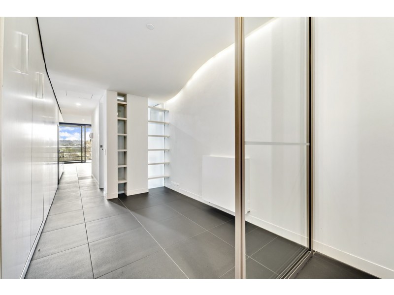 317/25 Edinburgh Ave, City ACT 2601