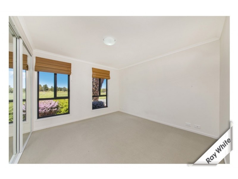 4 Eccles Circuit, Macgregor ACT 2615