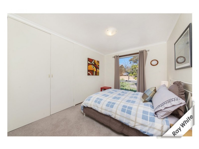 4 Inglis Place, Latham ACT 2615