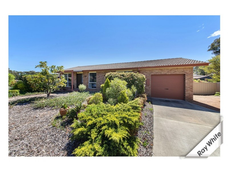 4 Inglis Place, Latham ACT 2615