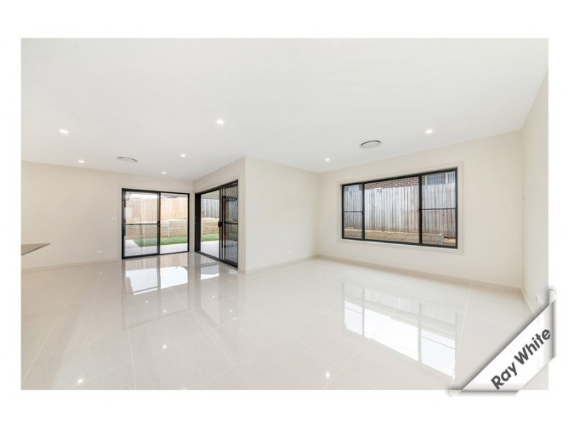 42 Adventure Street, Harrison ACT 2914