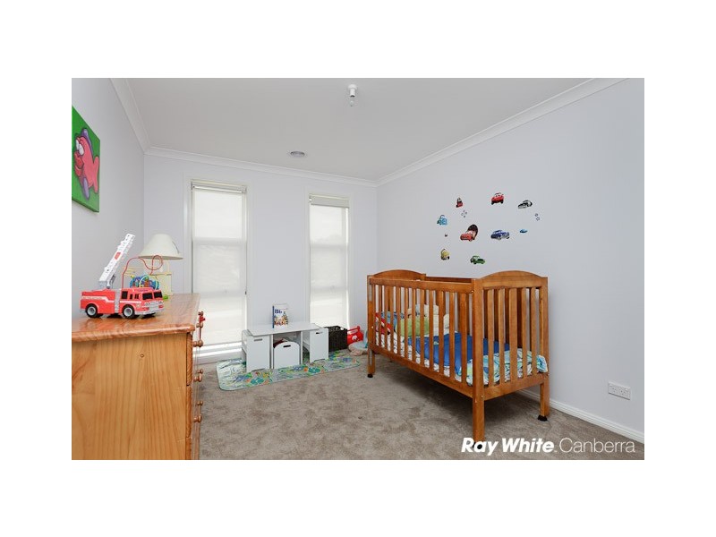 16 Plimsoll Drive, Casey ACT 2913