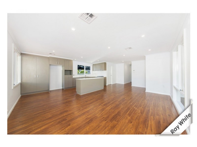 14 Giblin Place, Downer ACT 2602