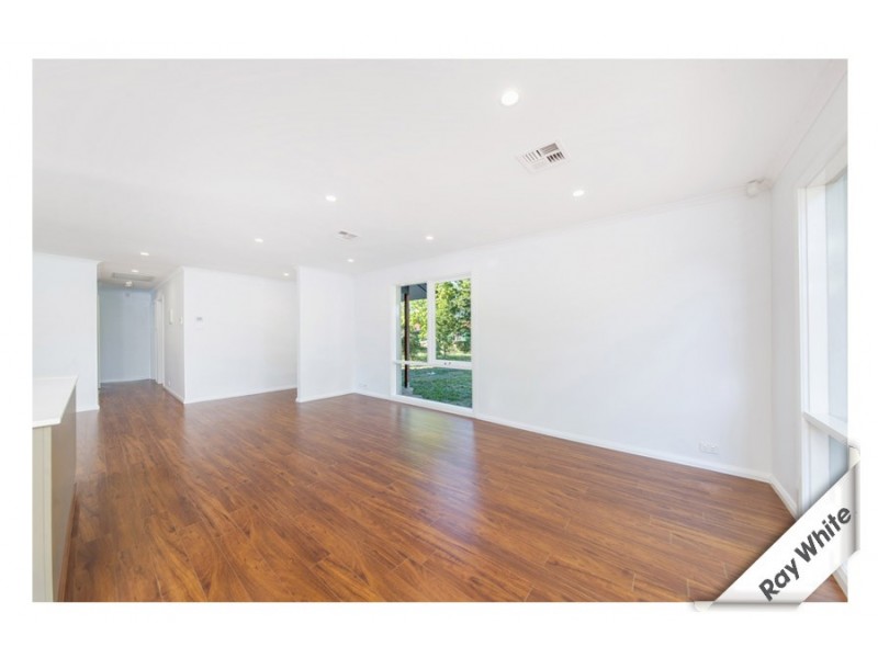 14 Giblin Place, Downer ACT 2602