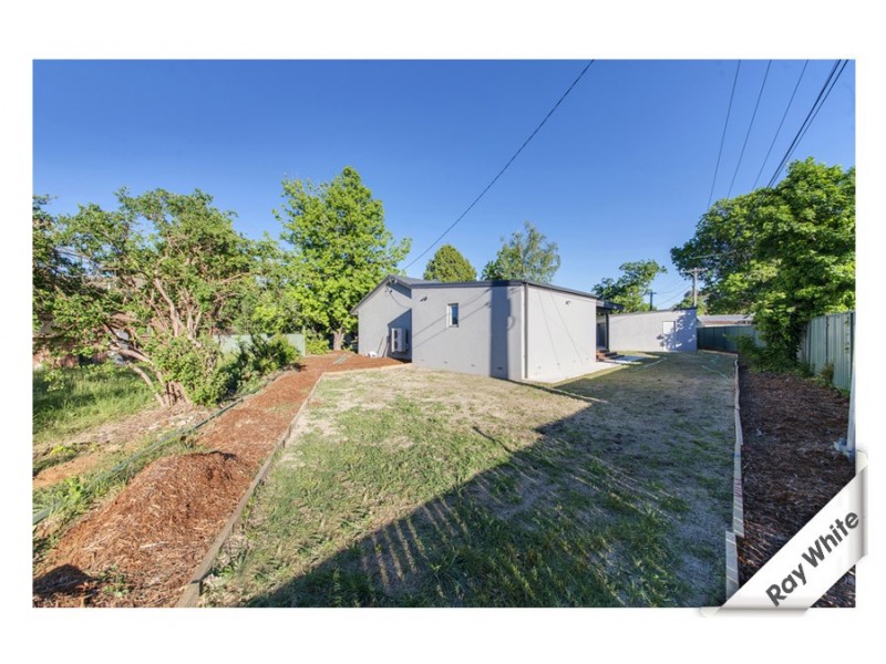 14 Giblin Place, Downer ACT 2602