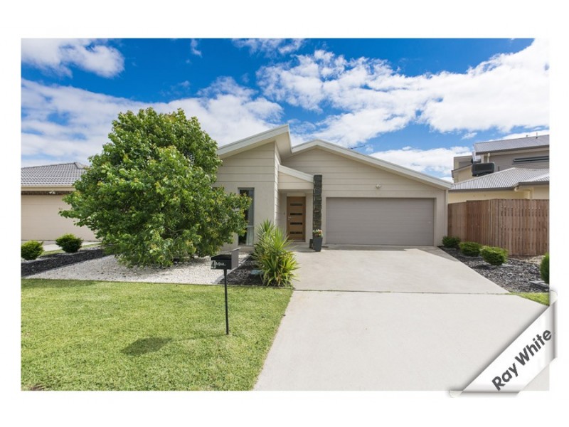 4 Old Street, Dunlop ACT 2615