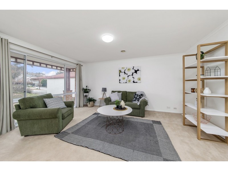 61 Bunduluk Crescent, Ngunnawal ACT 2913