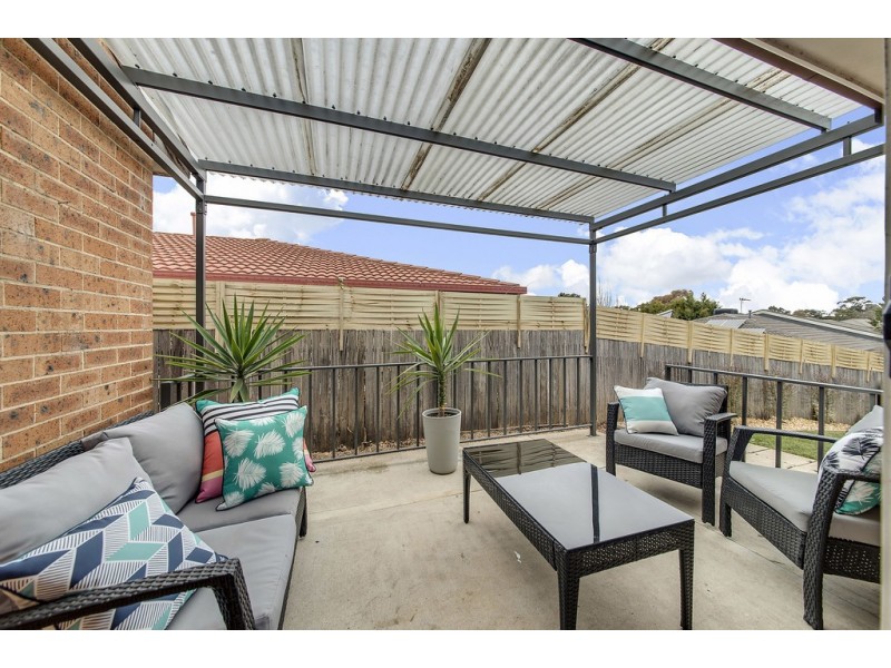 61 Bunduluk Crescent, Ngunnawal ACT 2913
