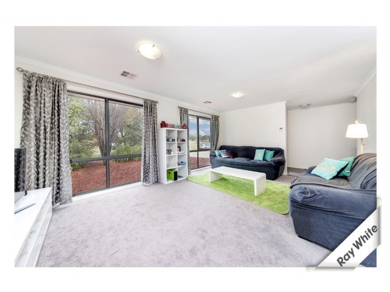 2 Eccles Circuit, Macgregor ACT 2615